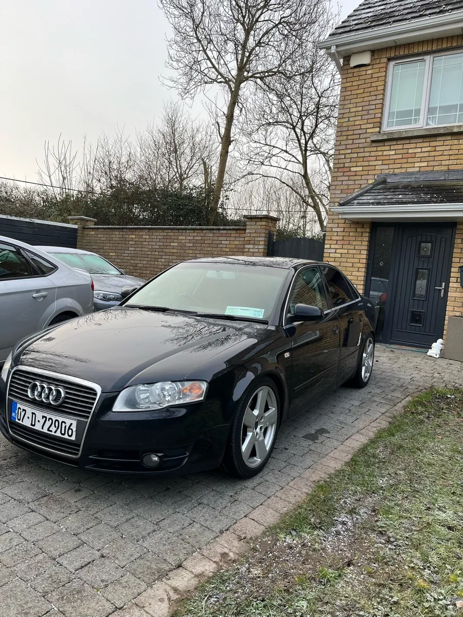 Audi A4 - Image 2