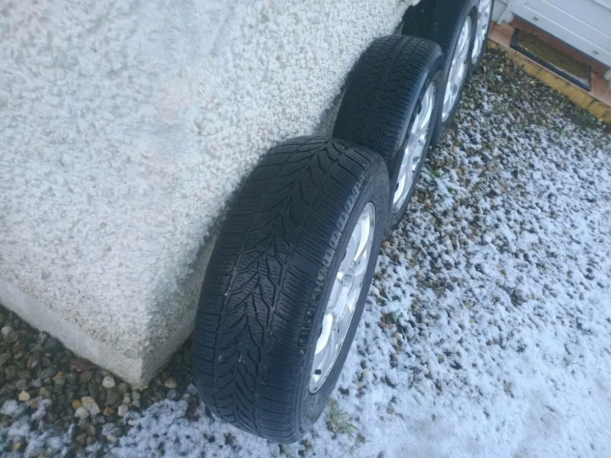 15 Inch Peugeot Alloys With Very Good Tyres - Image 3