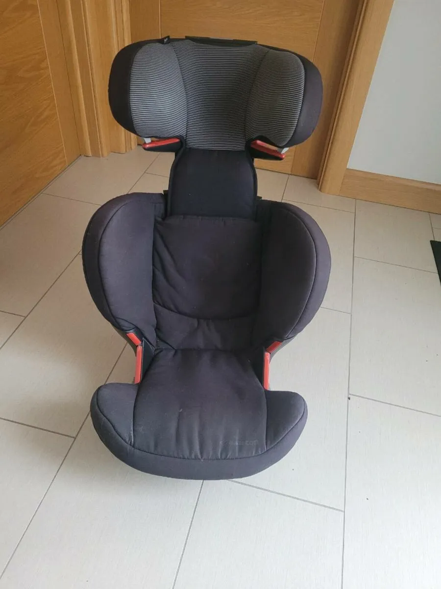 Car Seat(s) - Image 2