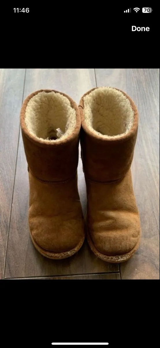 Girls Genuine Ugg Boots: Size 1 - OR FREE WITH ANY - Image 4