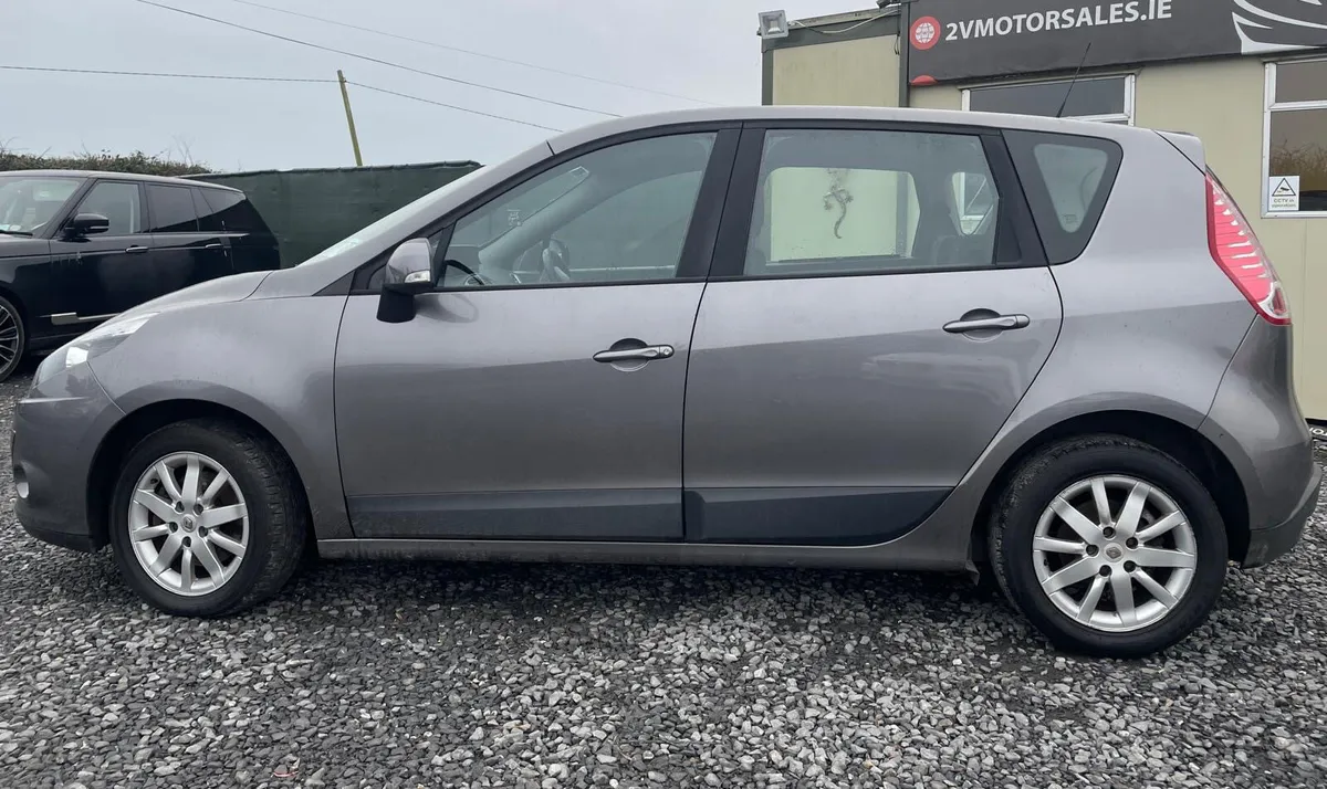 🔵 Renault Scenic 1.5 DCI DYNAMIQUE 5DR - Image 3