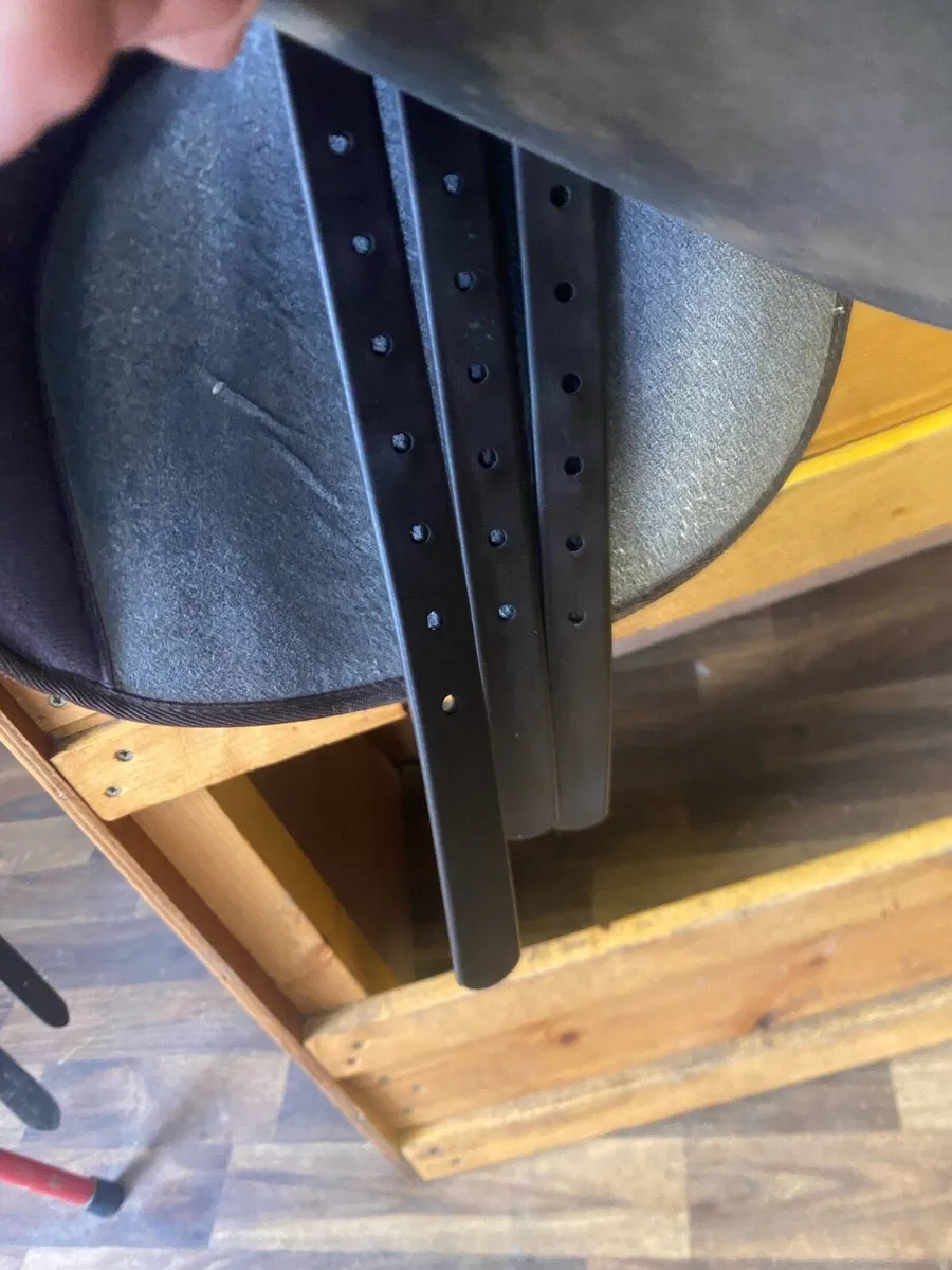 Wintec 18” adjustable brown saddle - Image 4