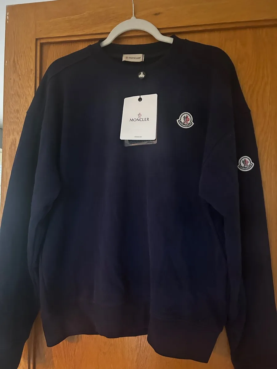 Sweatshirt - Image 1