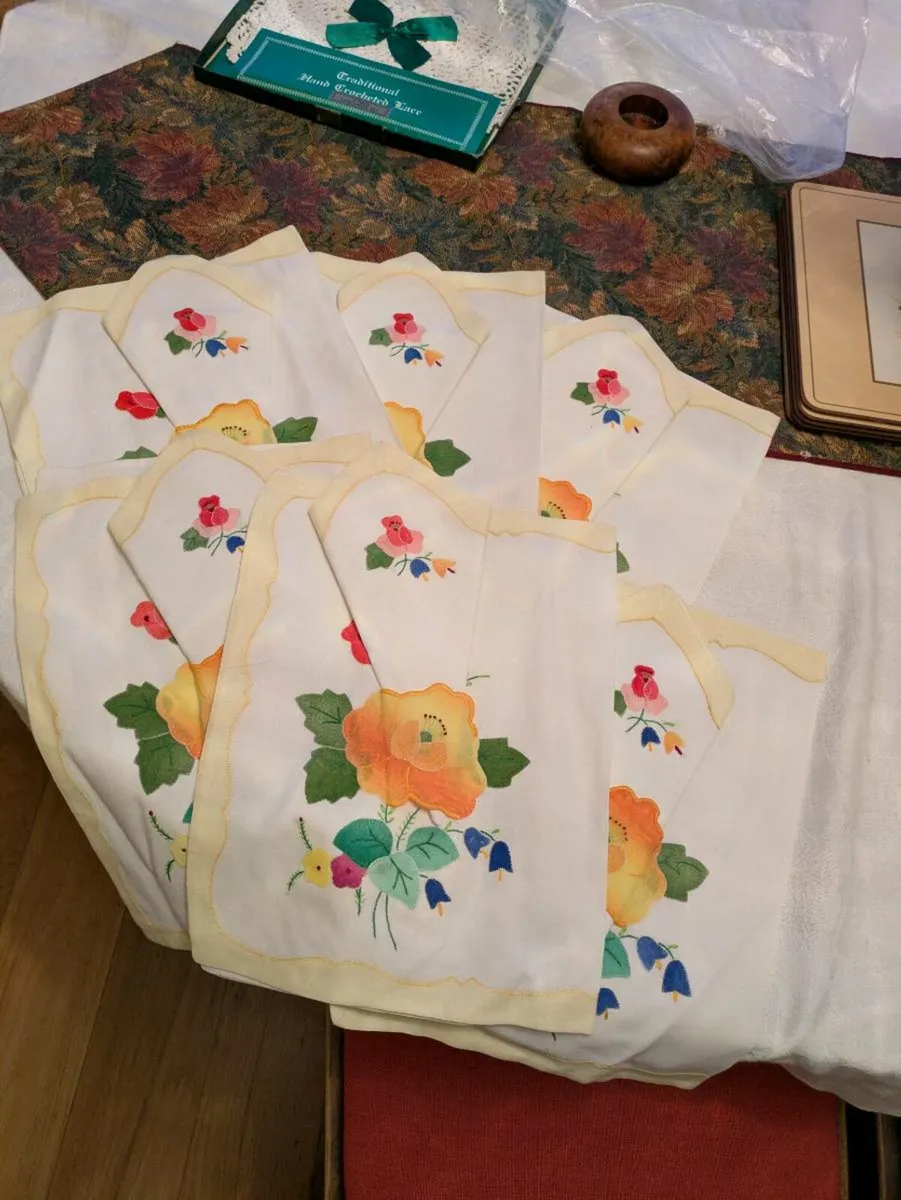 Vintage placemats - Image 4