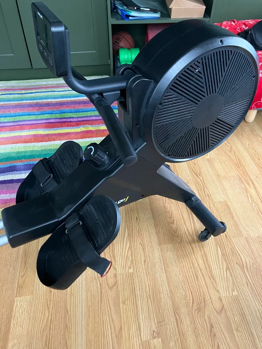 Rowing machine - Image 4