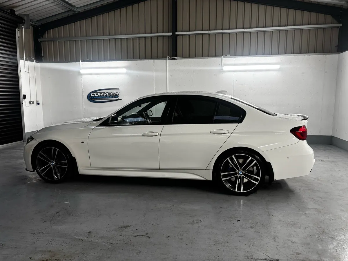 2019 BMW 320d m sport Shadow edition - Image 4