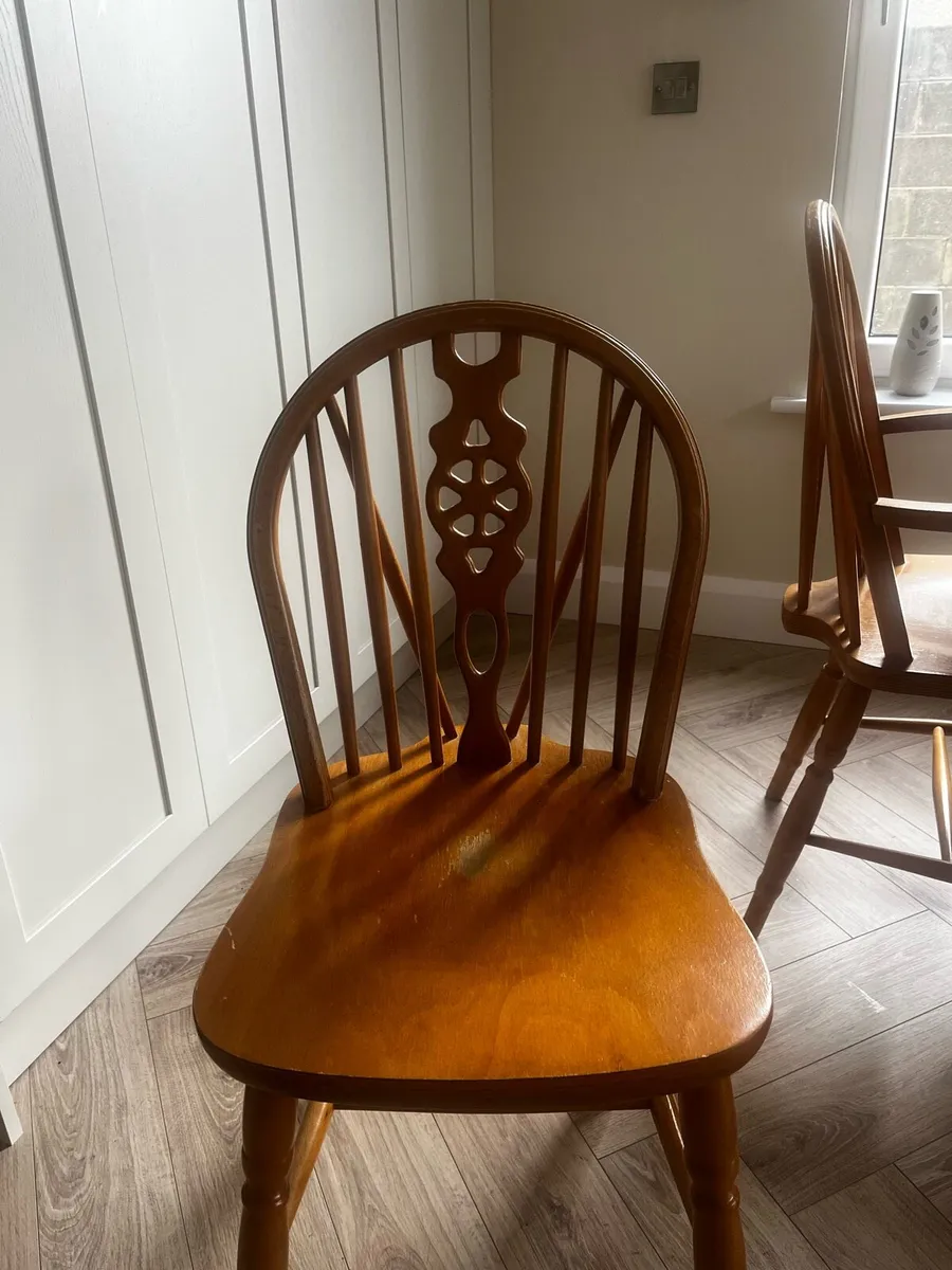 Solid Wood Extendable Dining Table & 6 Chairs - Image 3