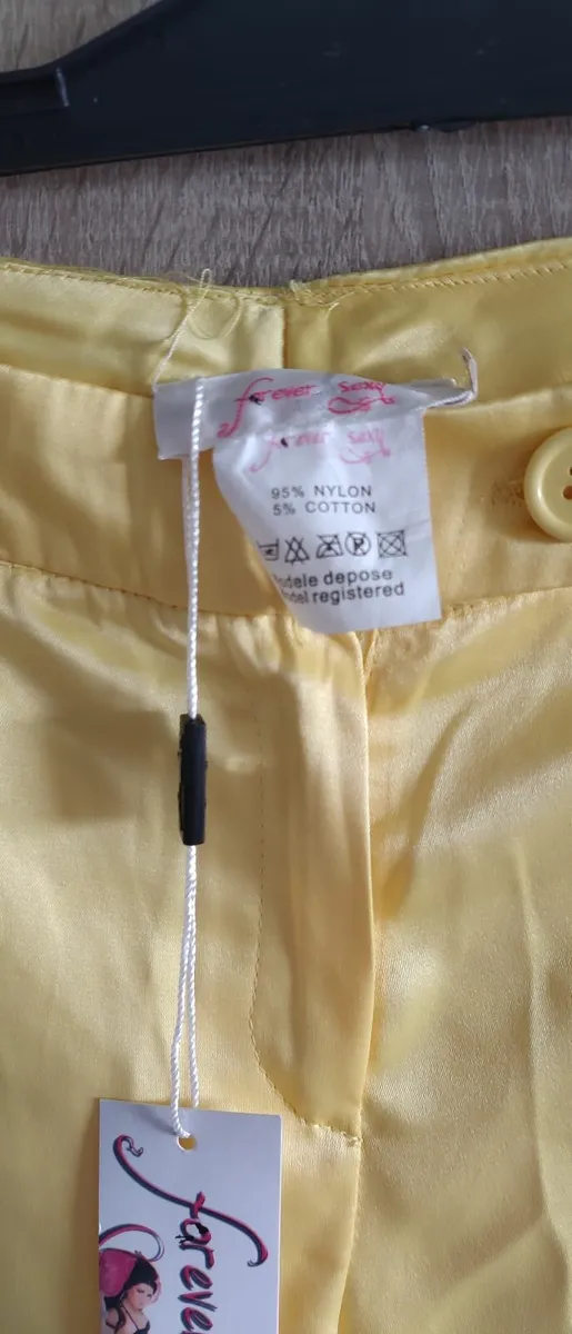 yellow satin look pants Fits size 12/14 - Image 2