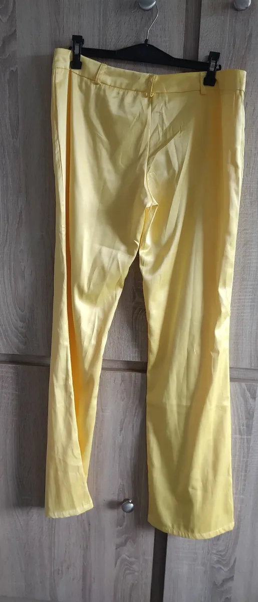 yellow satin look pants Fits size 12/14 - Image 3