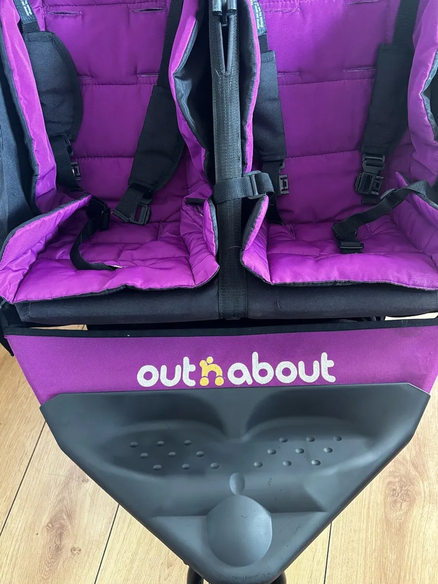 Out n about double buggy V4 - Image 3