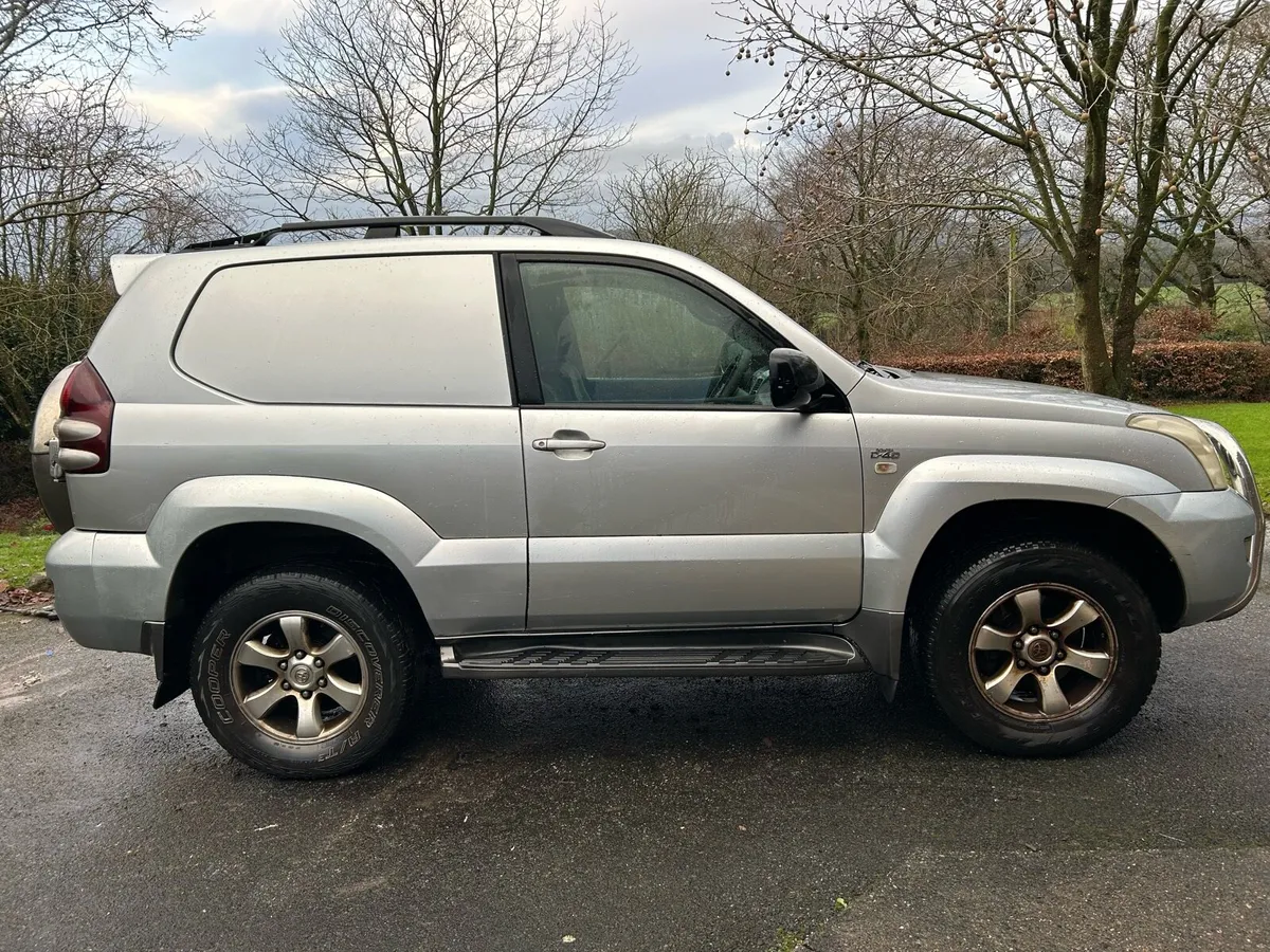 Toyota Land Cruiser - Image 2