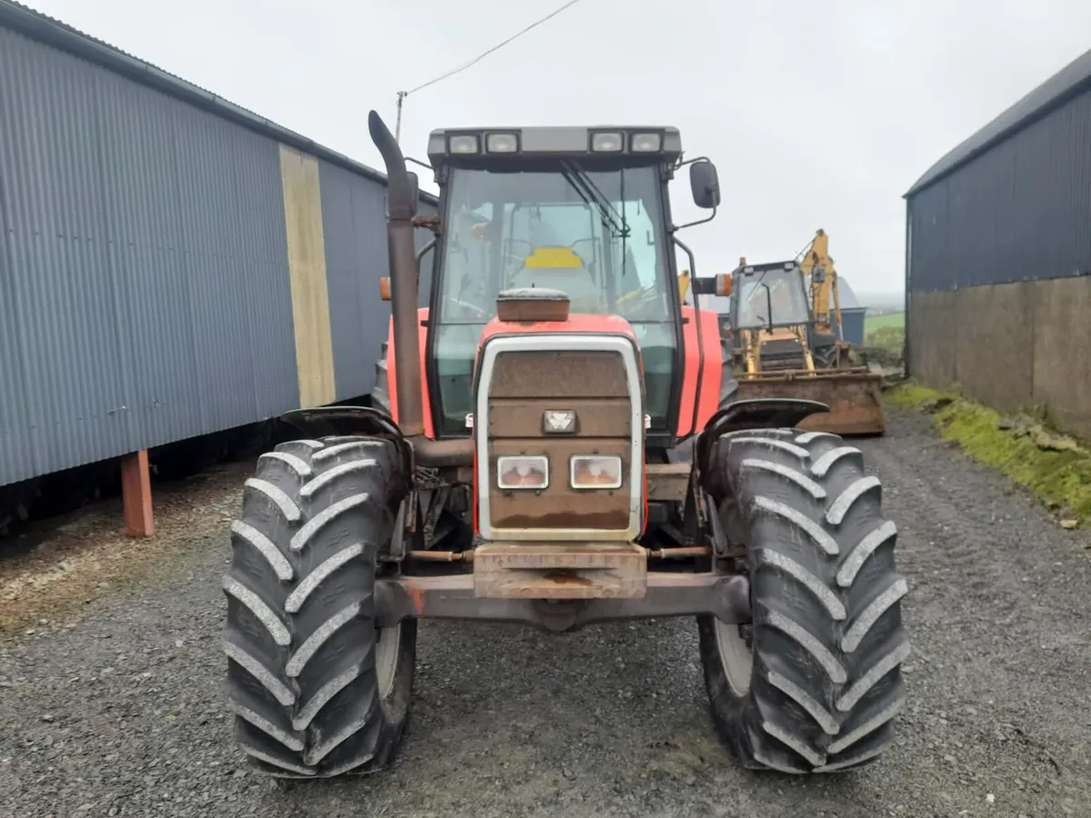 1997 MF 6180 - Image 2