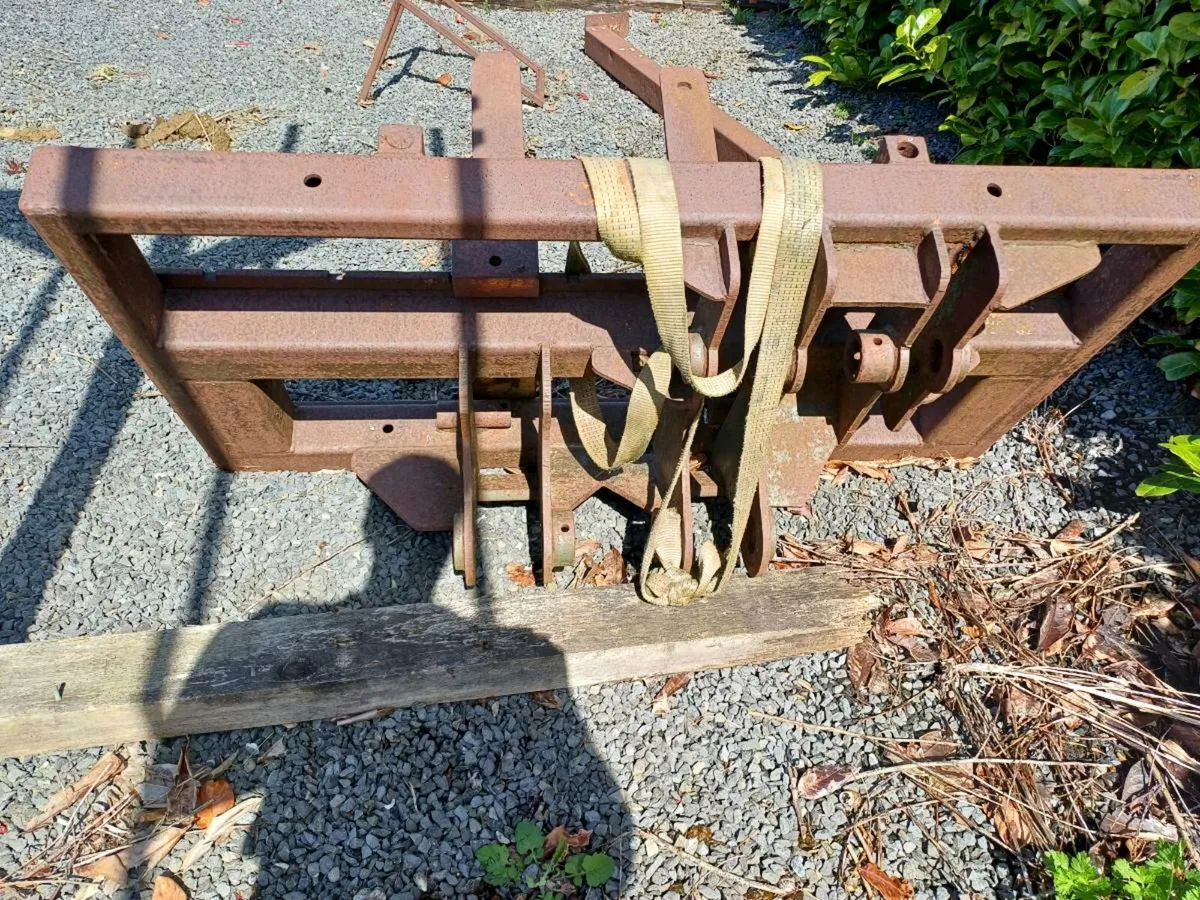 Tipping trailer - Image 3