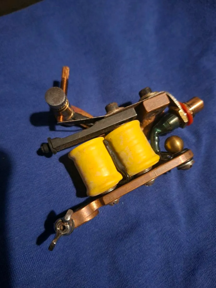 Professional Handmade Tattoo Machine signed - Image 2