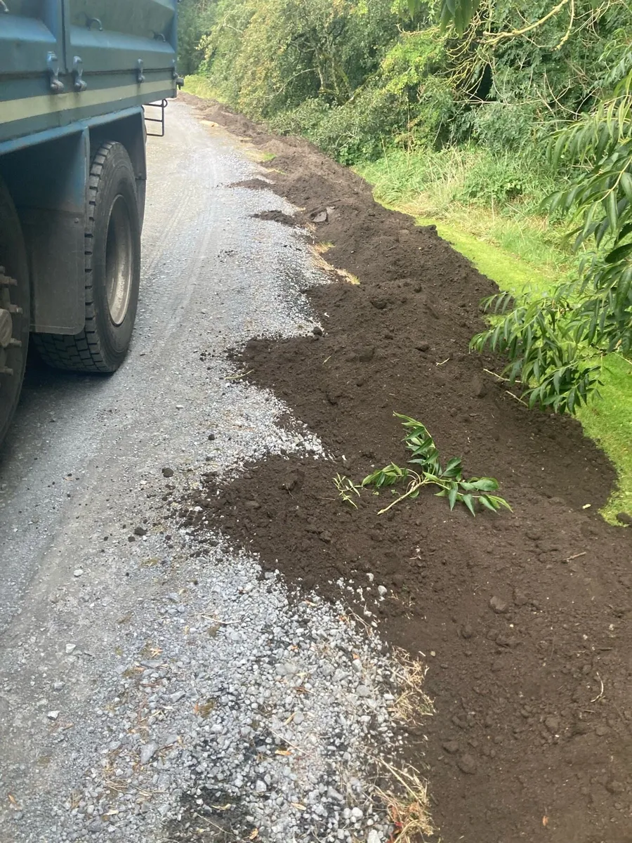 Screened topsoil - Image 1