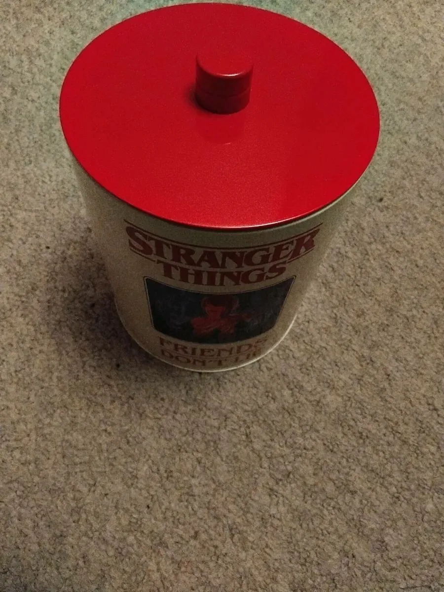 STRANGER THINGS Items - Image 2