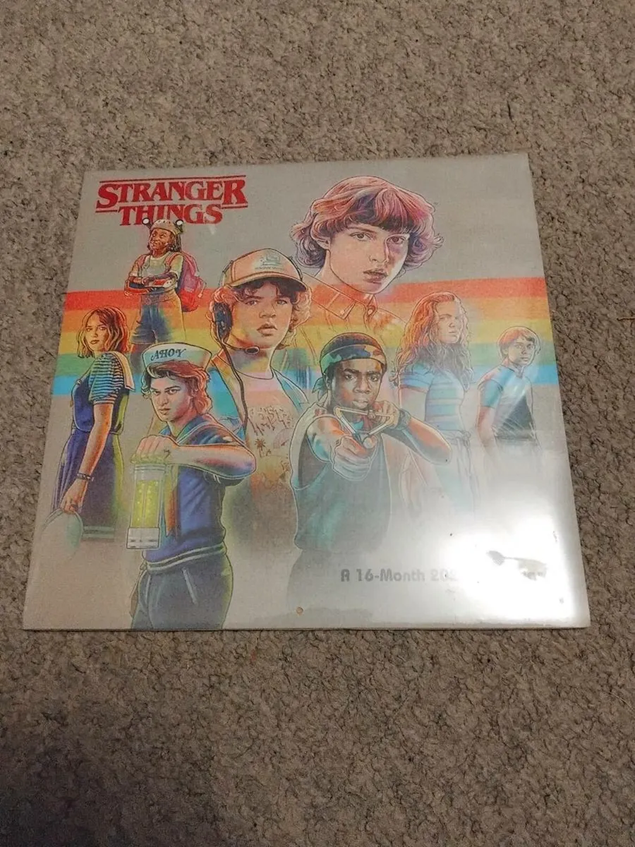 STRANGER THINGS Items - Image 4