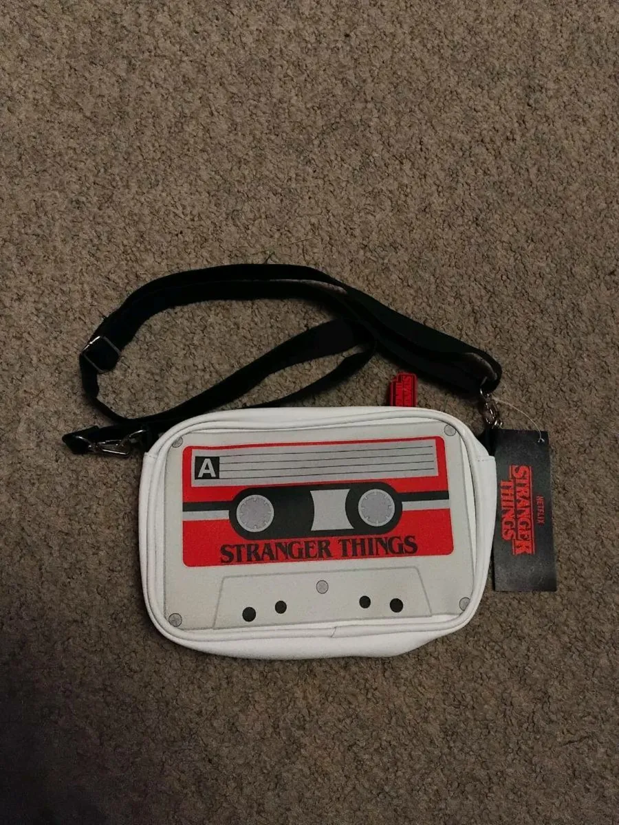 Stranger Things Items - Image 3