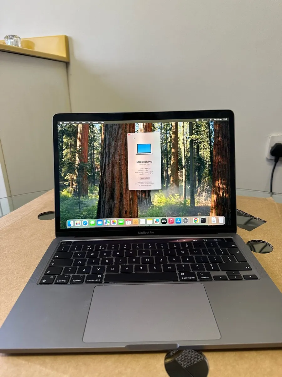 MacBook Pro M2 13” - Image 1