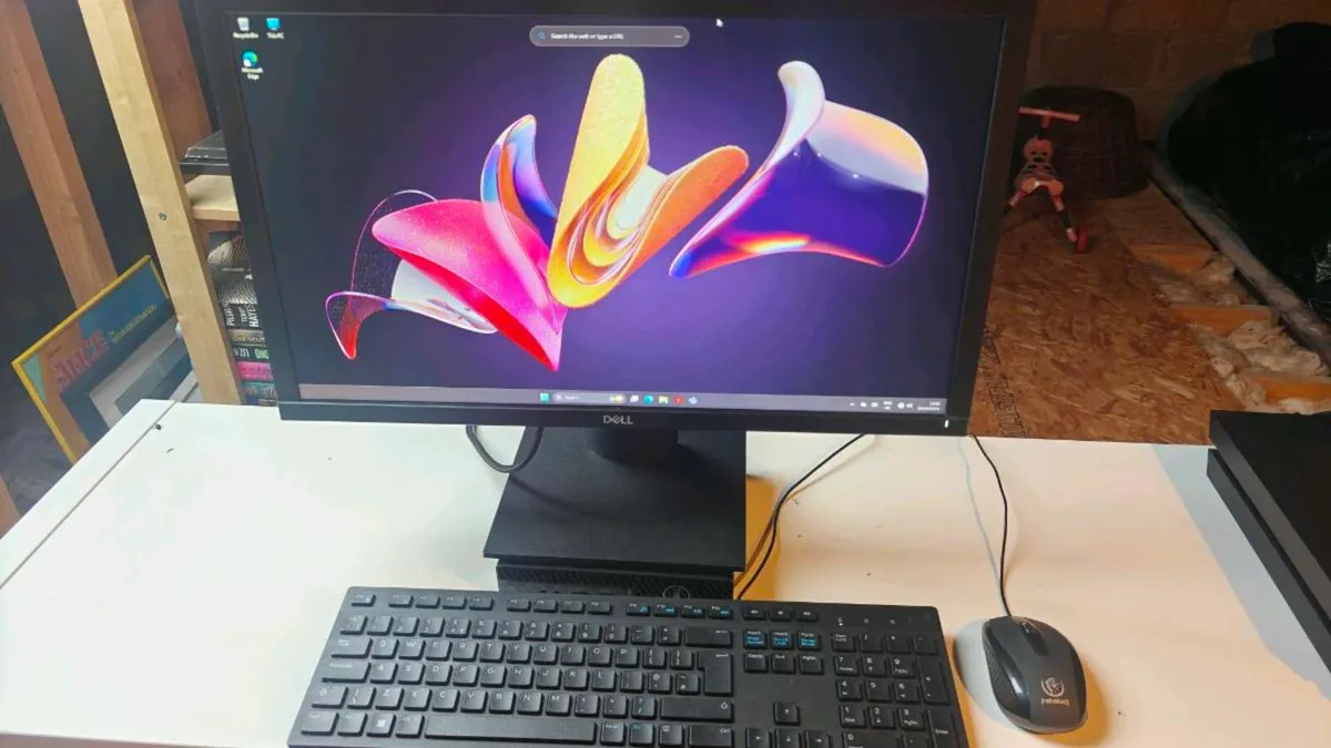 Dell OptiPlex 3080 - Image 1