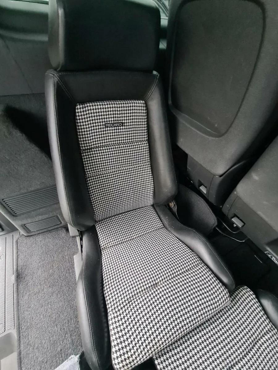 Recaro houndstooth classic seats - Image 2