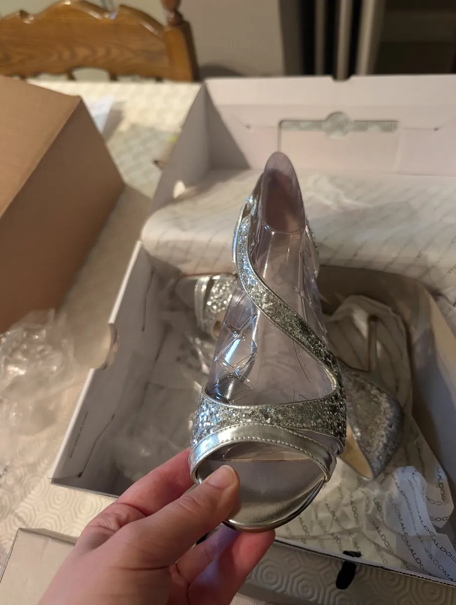 Brand new silver sandals size 37 - Image 3