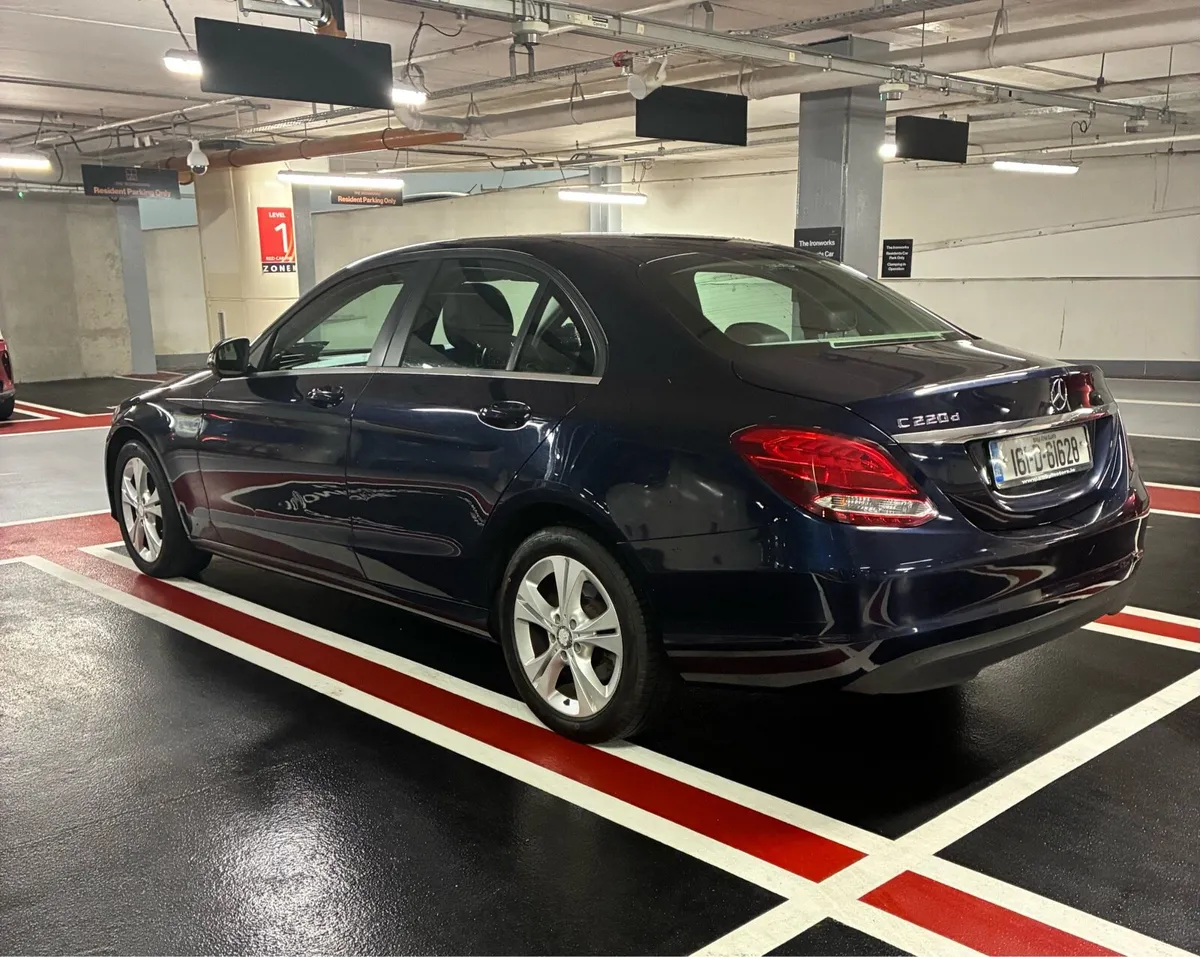 Mercedes C Class 220 Diesel SE Executive model - Image 2