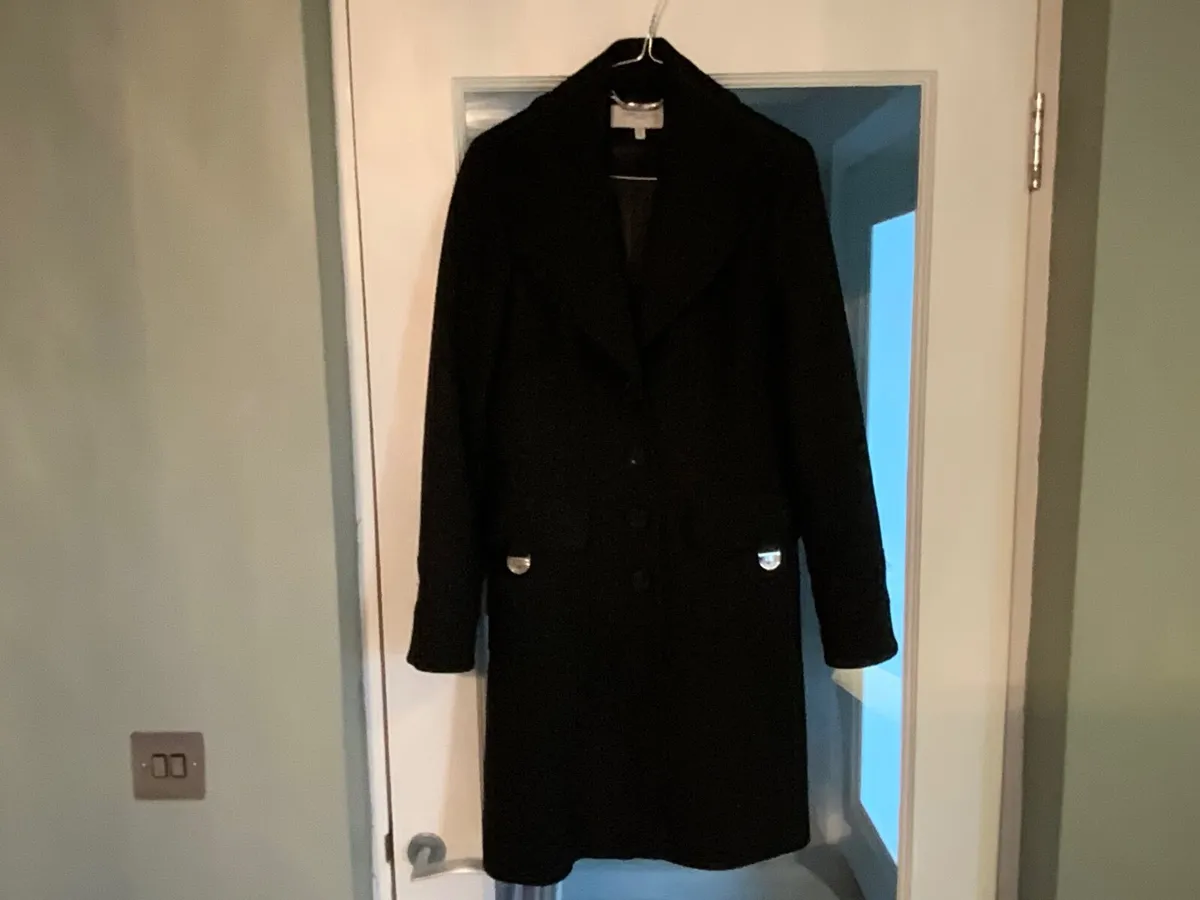 Karen Millen Beautiful Black Coat - Image 1