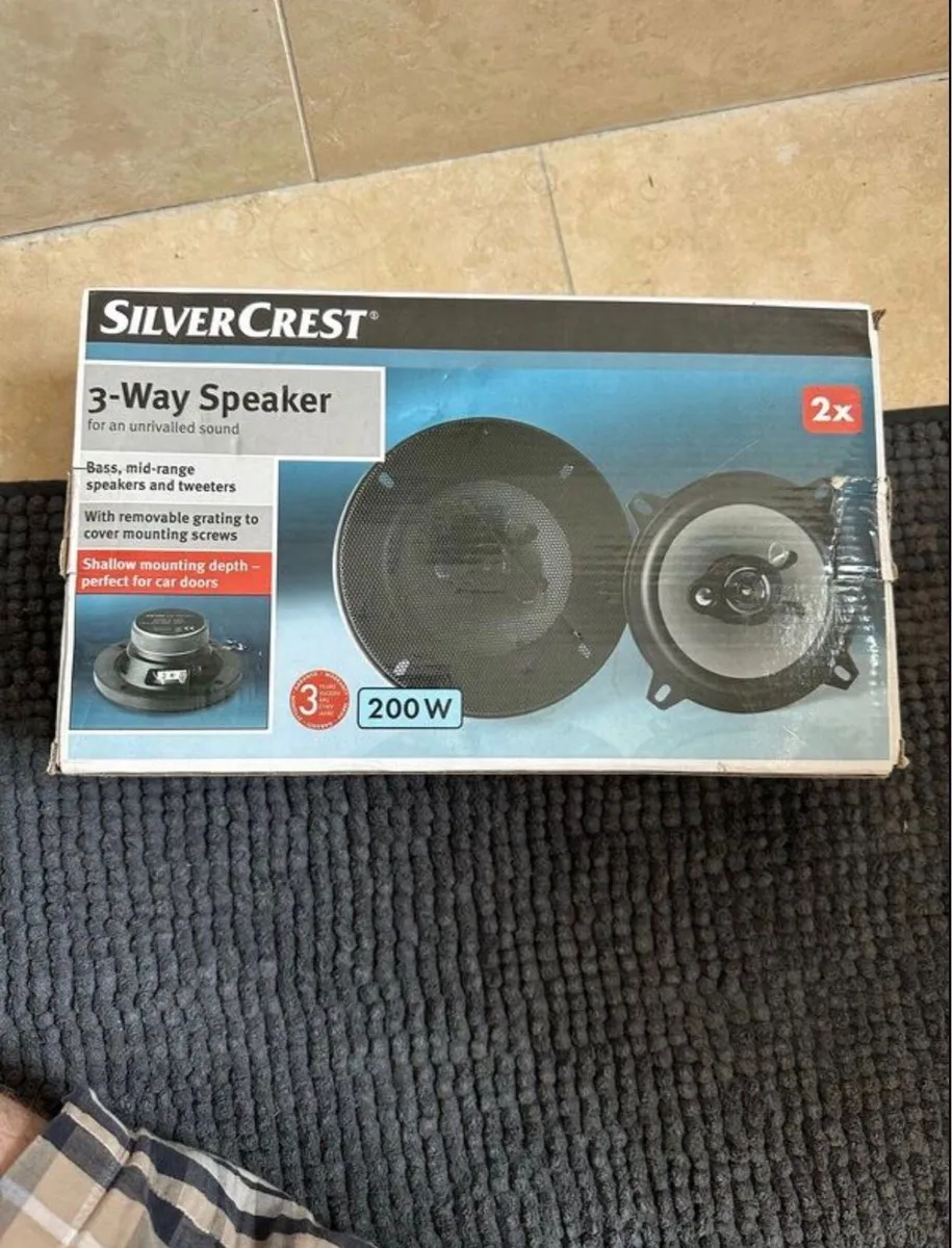 Car speaker - Image 1