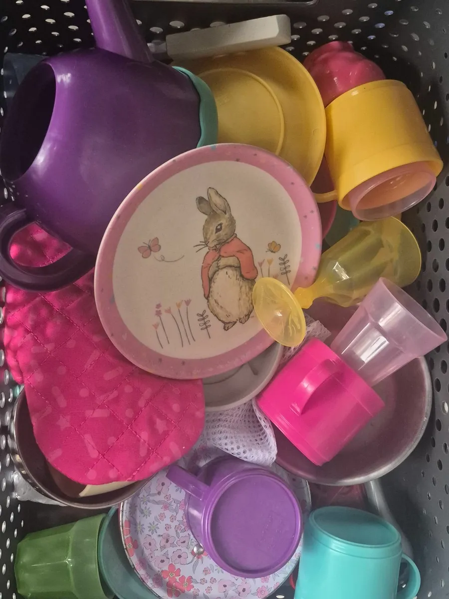 Toy kitchen - Image 4