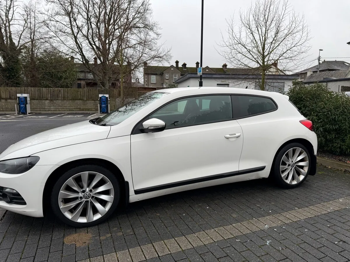 2014 Volkswagen Scirocco 2.0 TDI Manual NCT 08/26 - Image 3