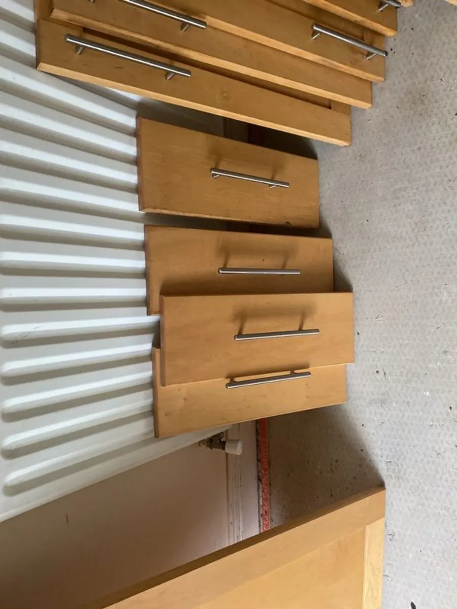 Solid wood kitchen doors - Image 3