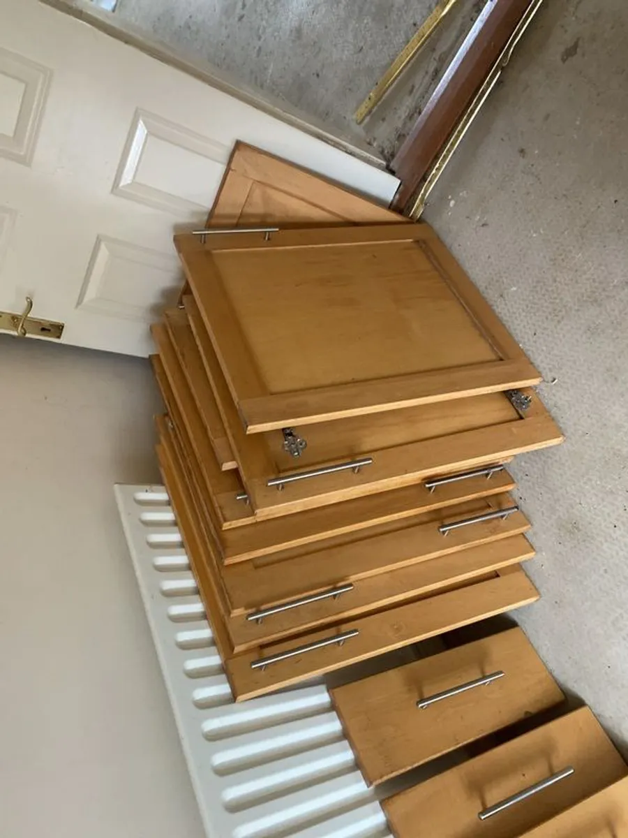 Solid wood kitchen doors - Image 4