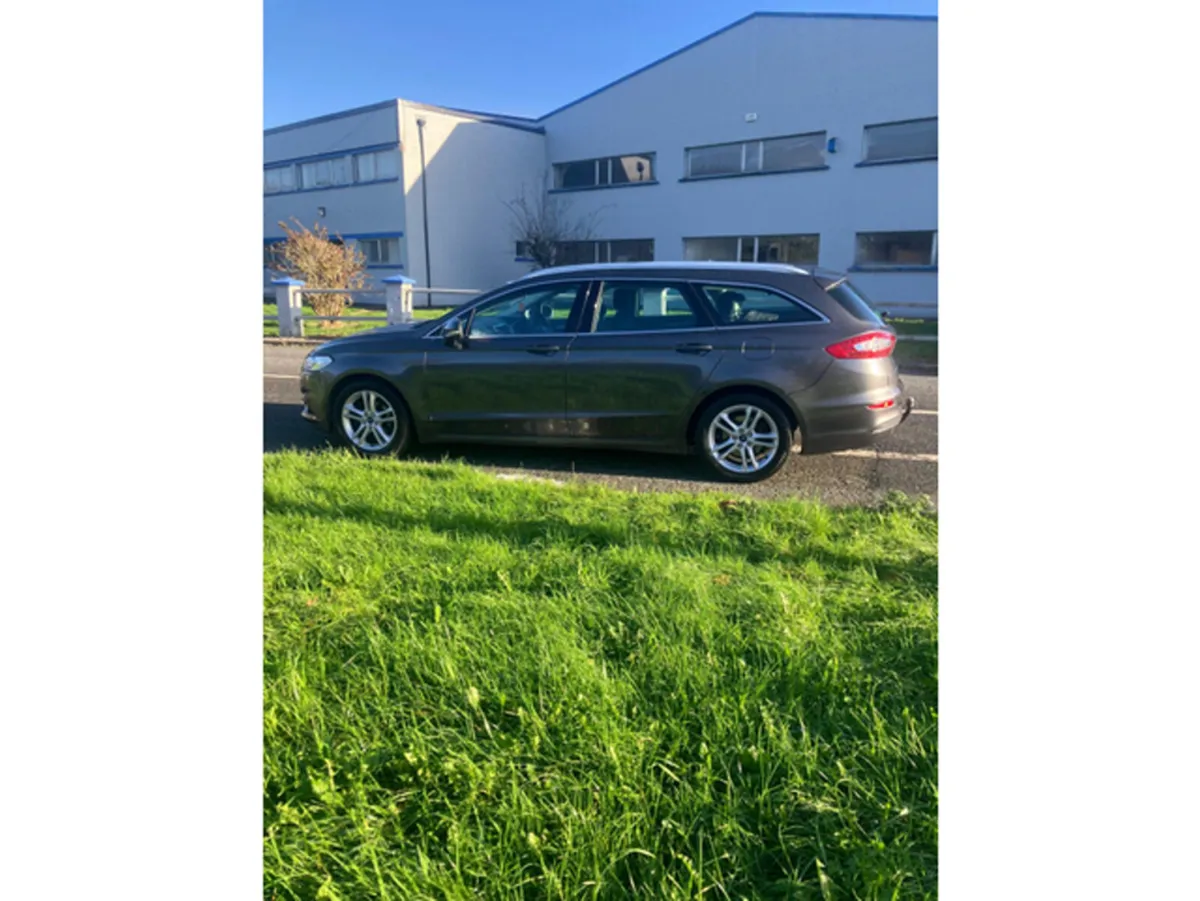 Ford Mondeo ZETEC 2.0 TDCI 150PS ESTATE 4DR - Image 4