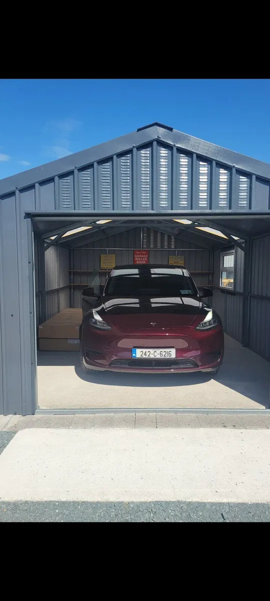 Tesla Model Y 2024 - Image 3