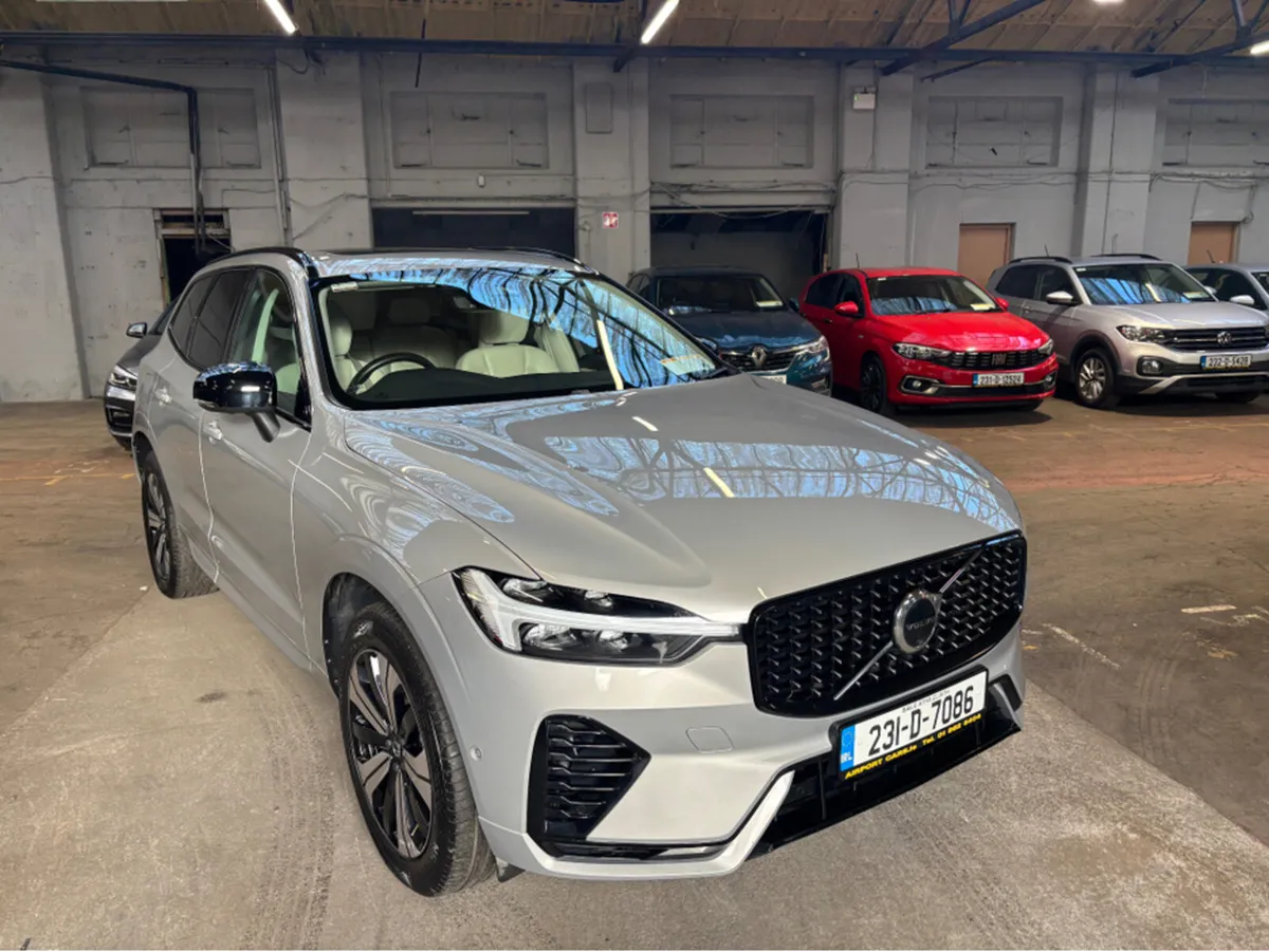 Volvo XC60 T6 PHEV PLUS DARK AWD 5DR AUTO - Image 2