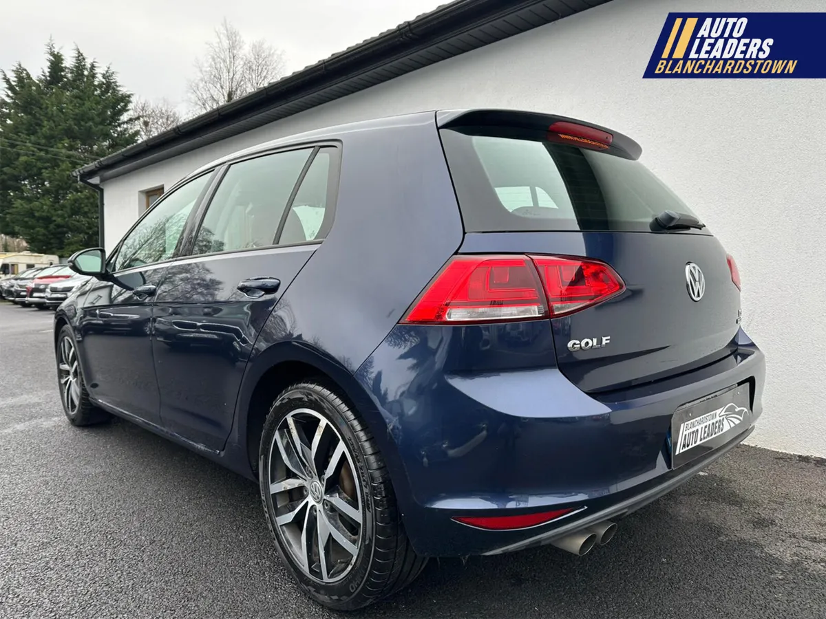 VOLKSWAGEN GOLF 1.4 TSI HIGHLINE 140BHP AUTO - Image 4
