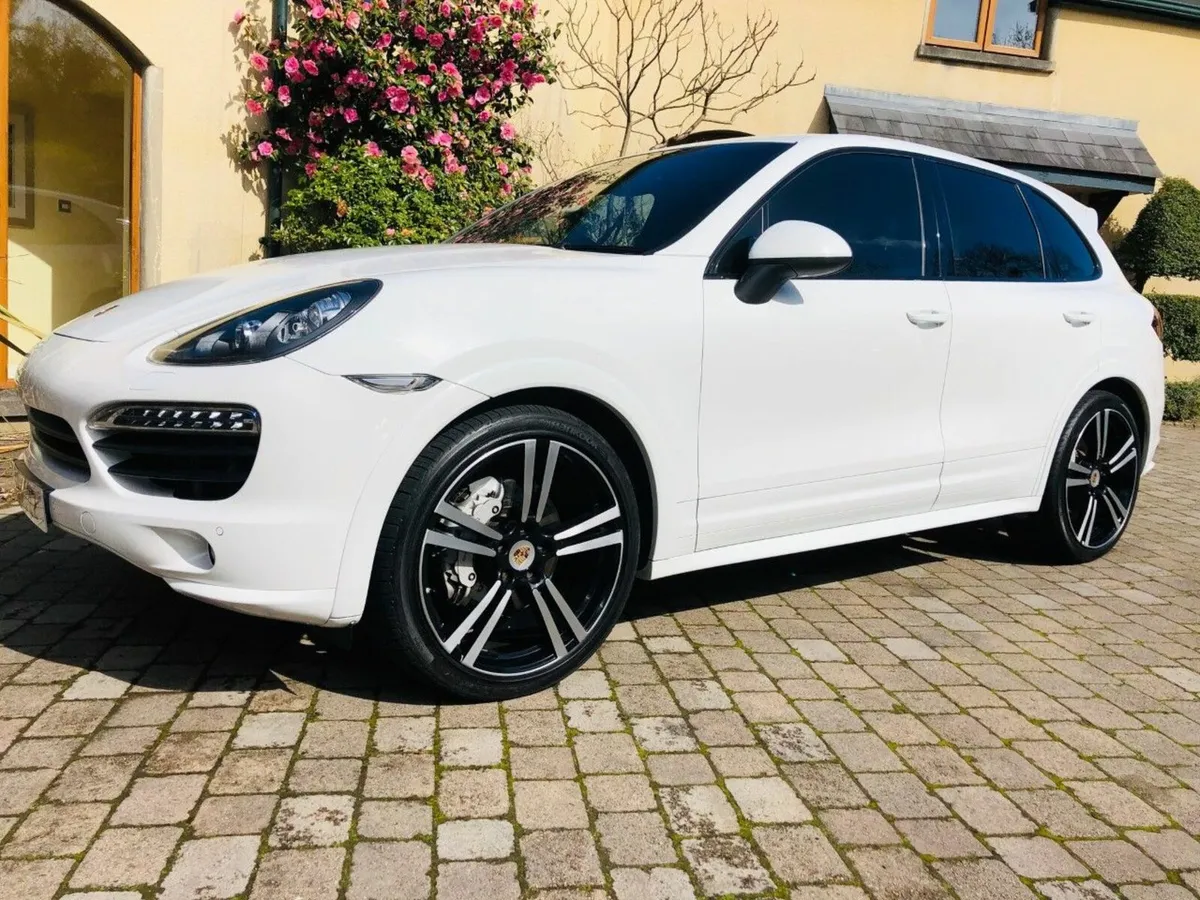 Porsche Cayenne 4.2 V8 Diesel - Mega Spec 500 BHP - Image 1