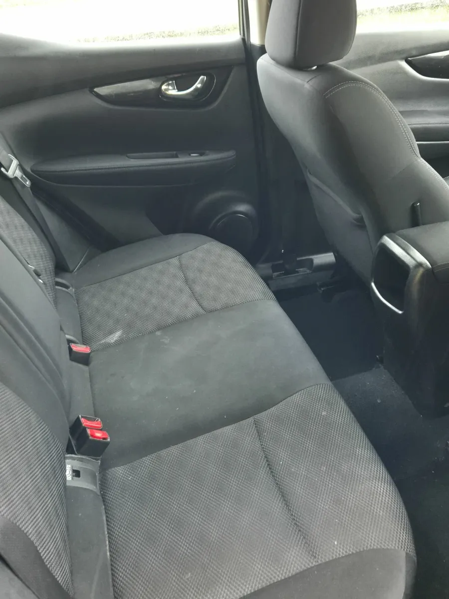 Nissan Qashqai 2017 - Image 2