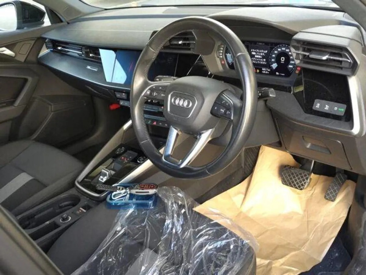 Audi A3 Audi A3 Saloon SE Auto Petrol - Image 3