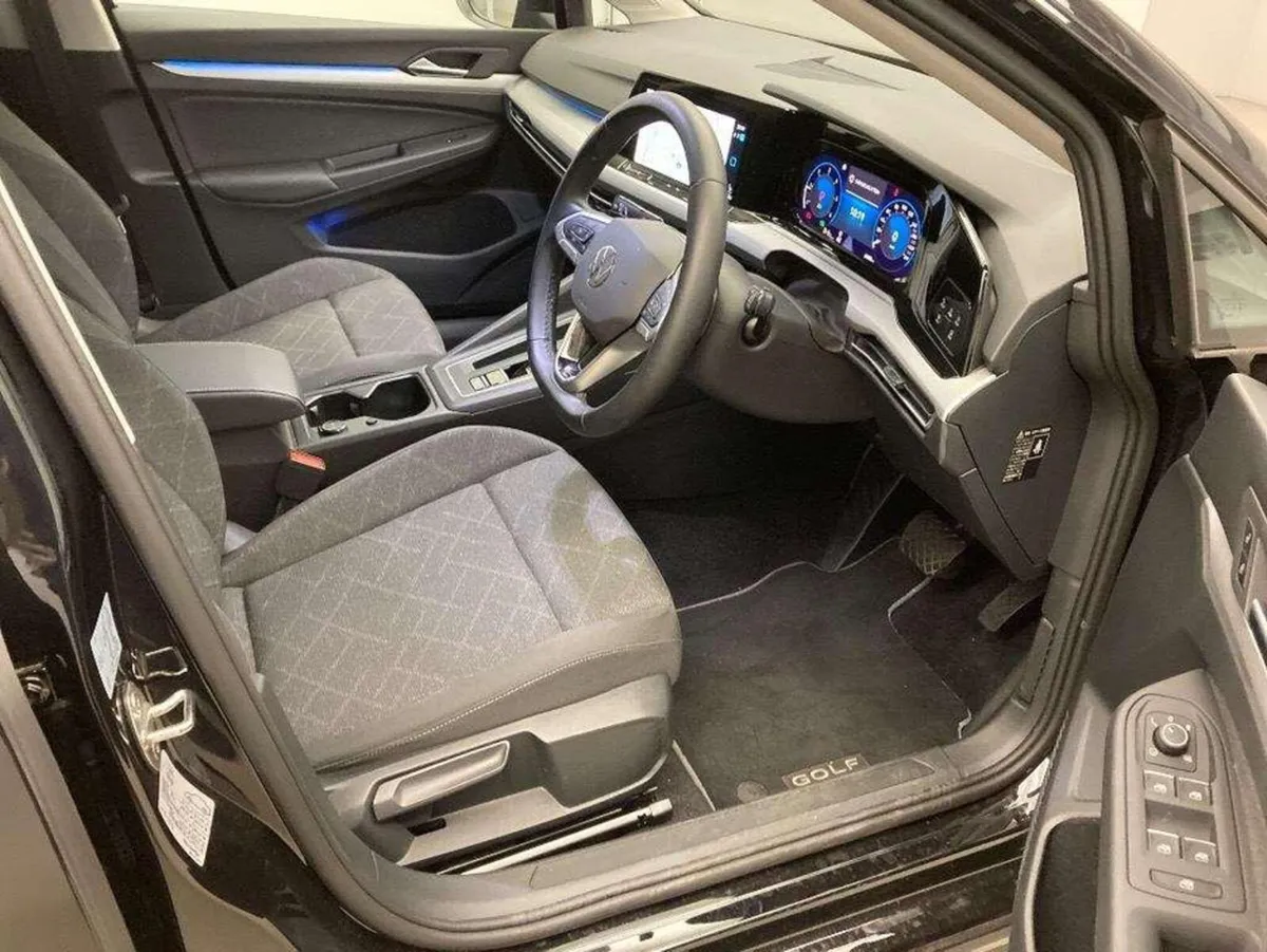 Volkswagen Golf VW Golf 2.0 D Style Automatic - Image 3