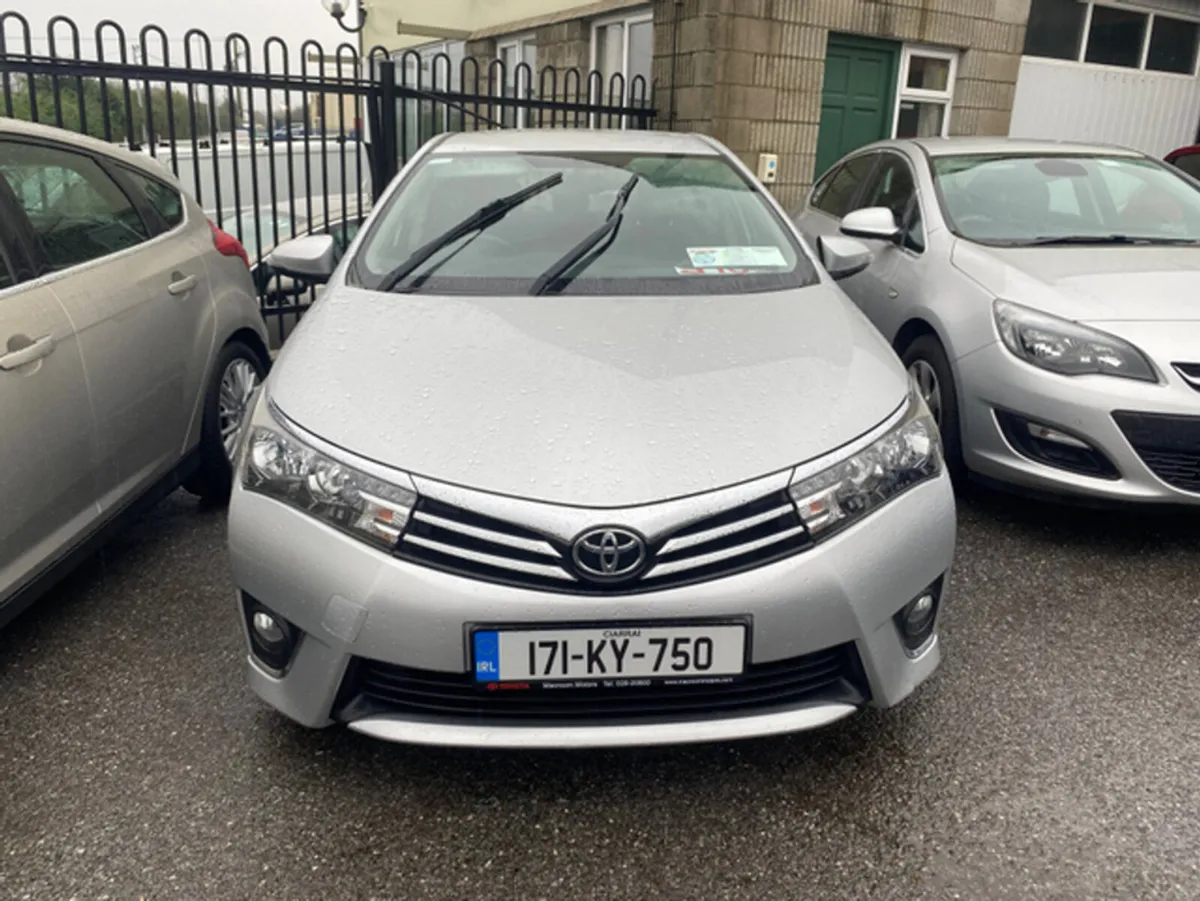 Toyota Corolla 1.4 D-4D LUNA 4DR - Image 2