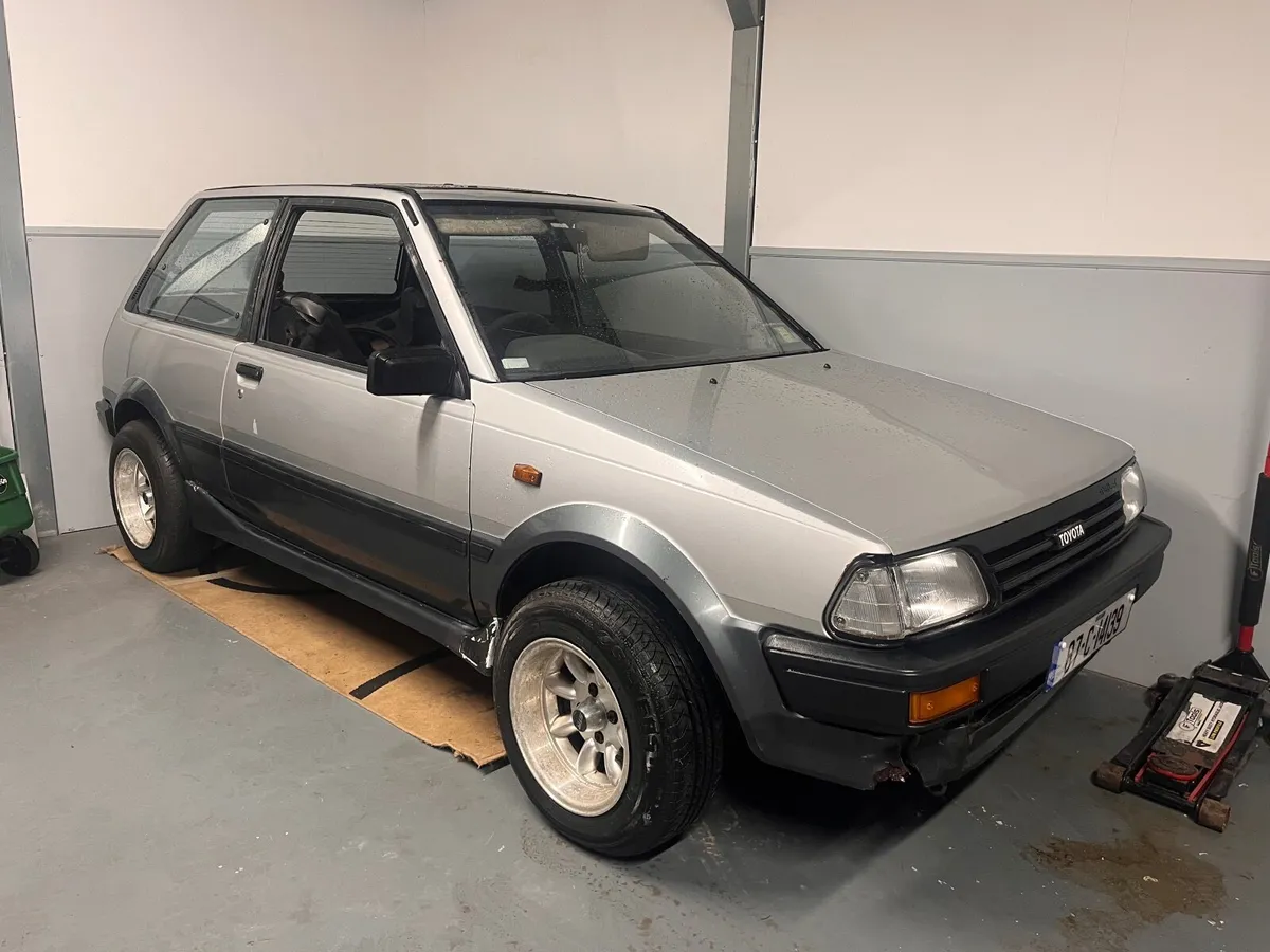 GL Toyota Starlet boxy - Image 4