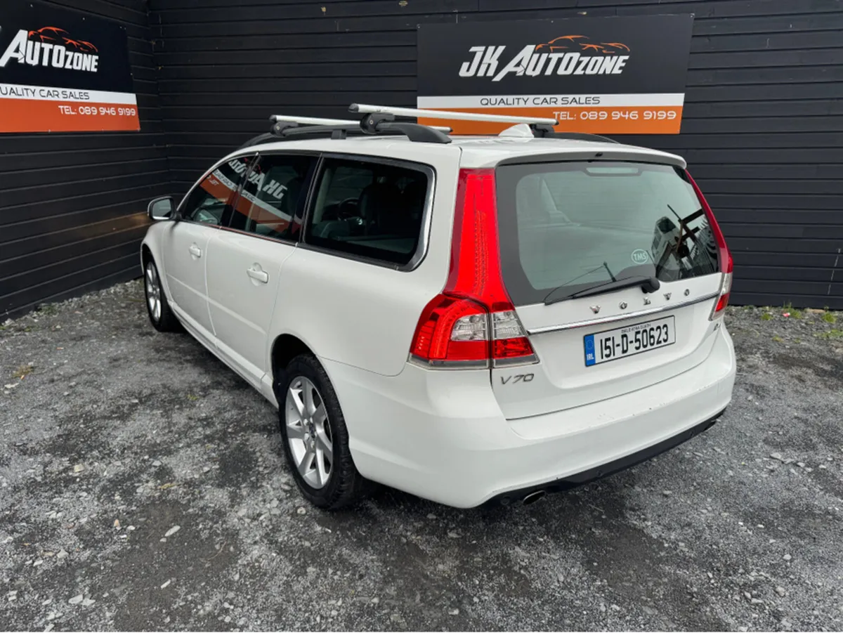 Volvo V70 2.0 D D4 SE NAV 181BHP 5DR - Image 4