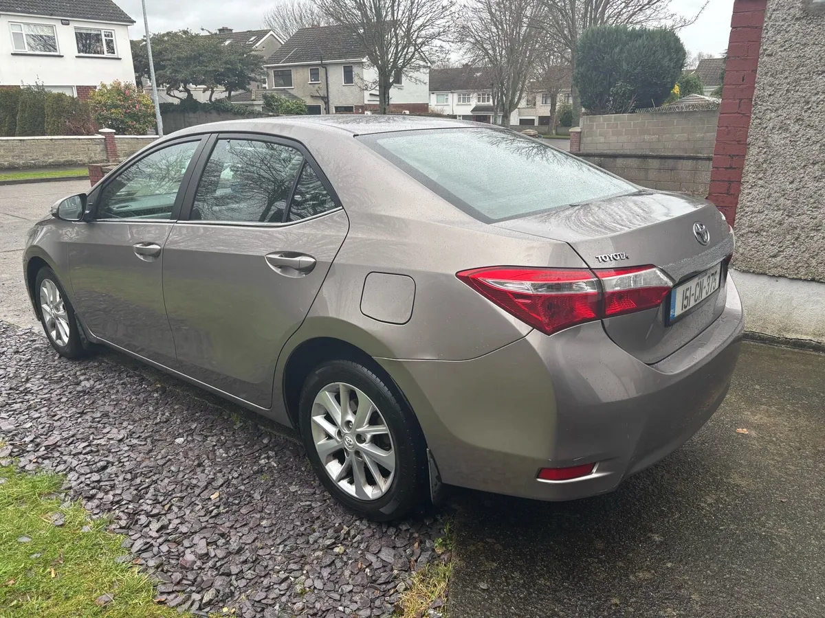 Toyota Corolla - Image 4