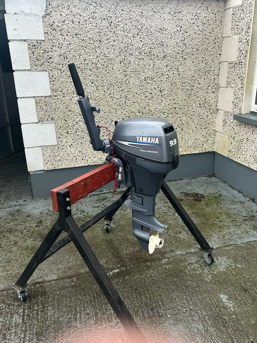 Yamaha 9.9hp 4 Stroke Outboard Engine - Image 1