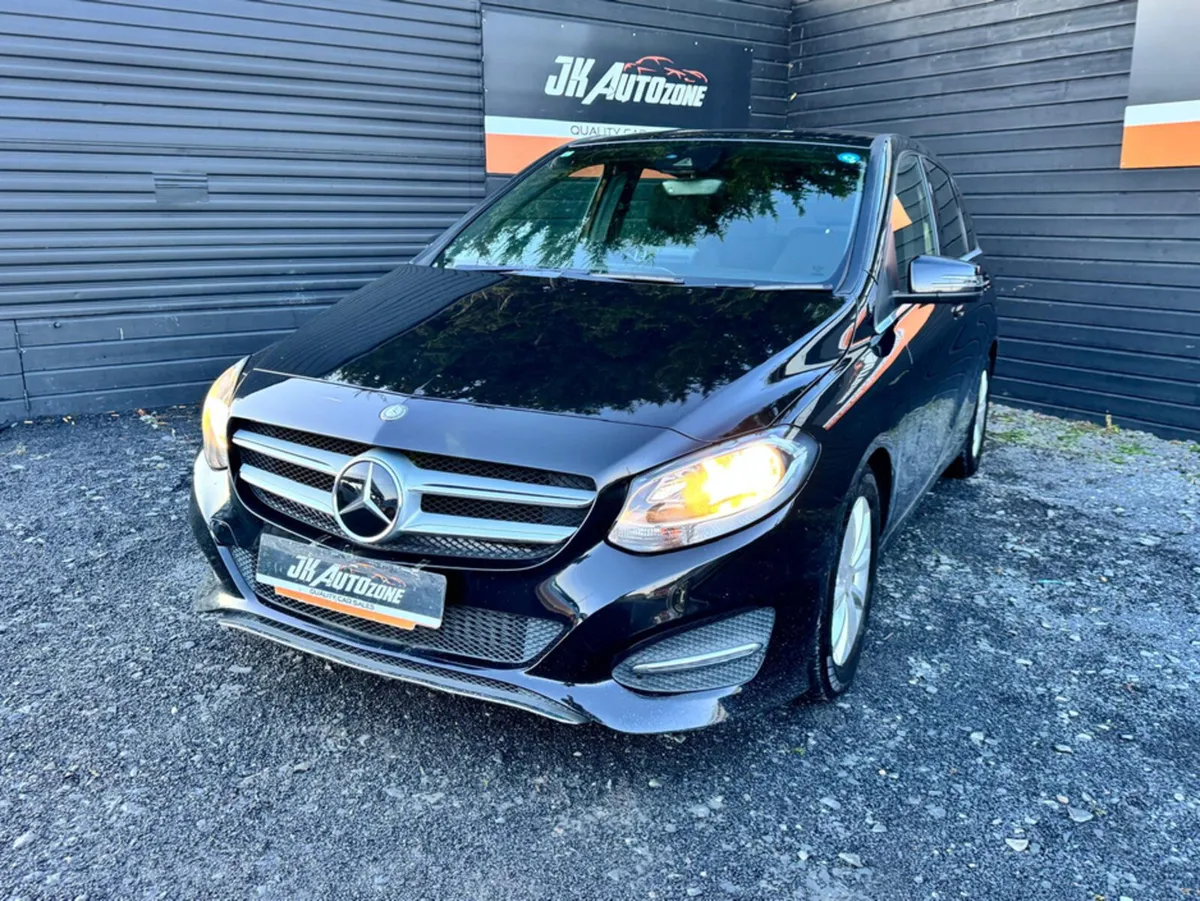 Mercedes-Benz B-Class B180 1.6 AUTO - Image 3