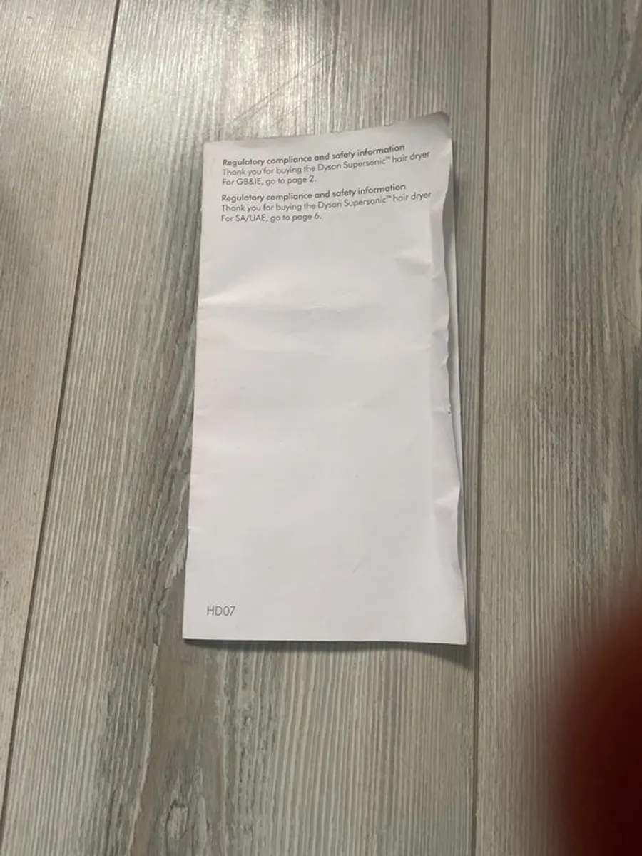 dyson hair dryer - Image 4