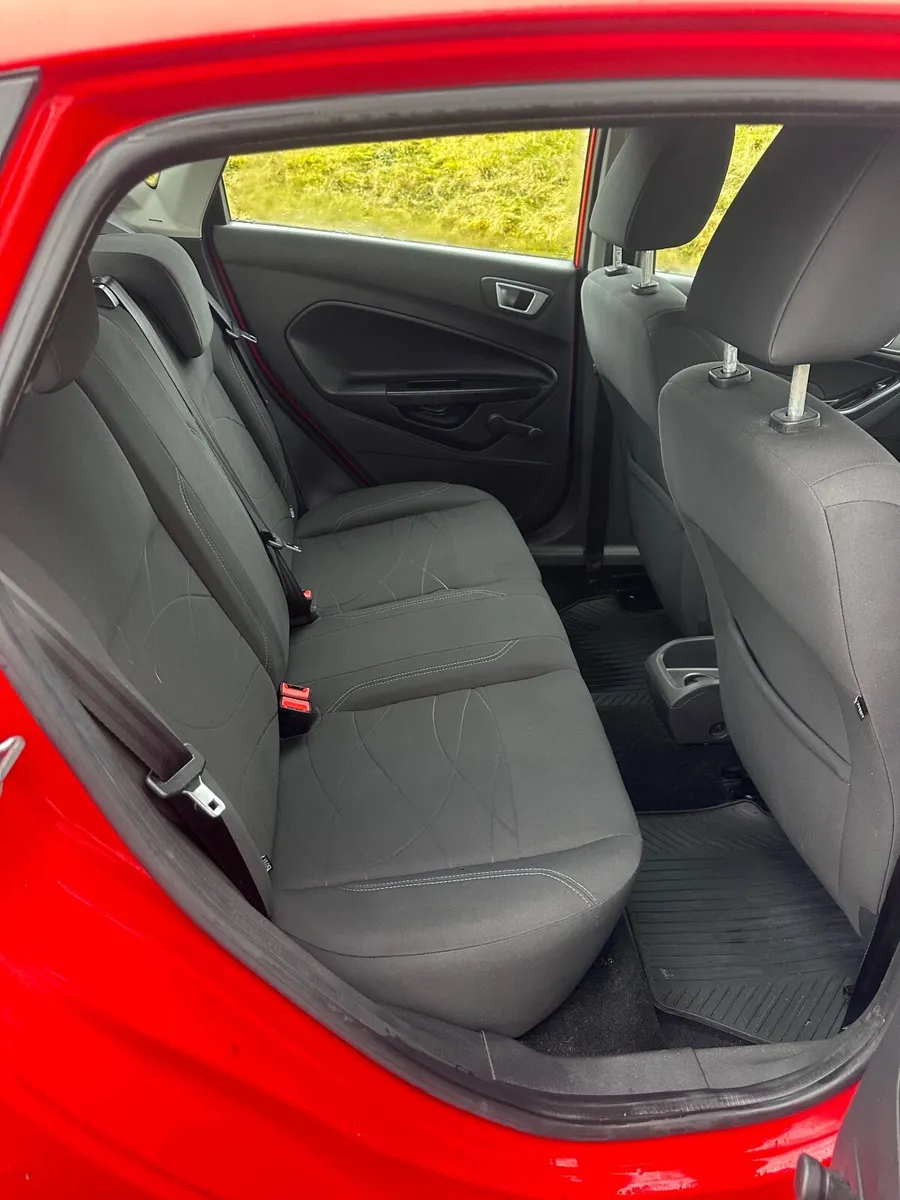 Ford Fiesta 2014 - Image 4