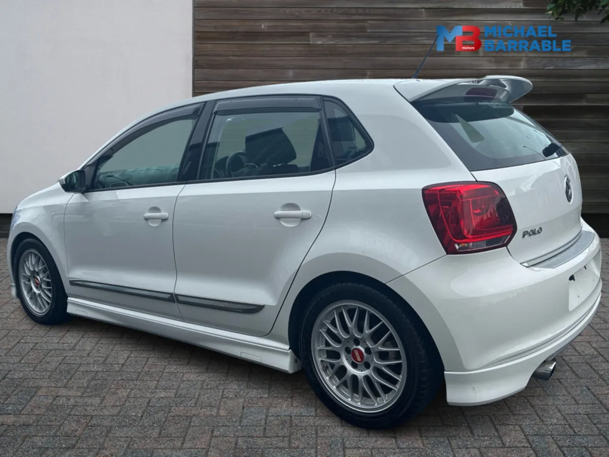 Volkswagen Polo 1.2L Petrol Automatic TSI - Image 4